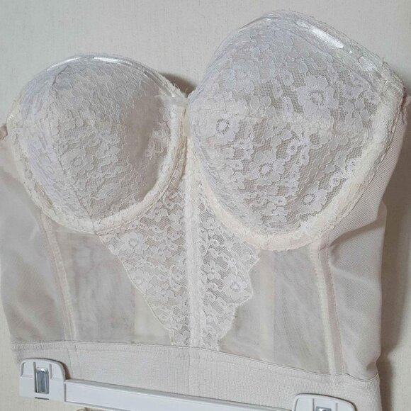 Vintage strapless bra bustier in off white with lace size bust is approx C 36 - Picture 1 of 3